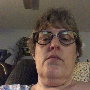 Meet your Posher, Lauri